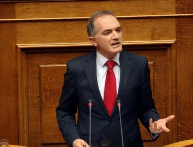 Για «λόγους προσωπικής ευαισθησίας» δεν ψηφίζει υπέρ της προκαταρκτικής εξέτασης ο Μ. Σαλμάς